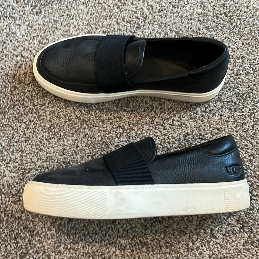 Ugg slip on sneakers, platform bottom